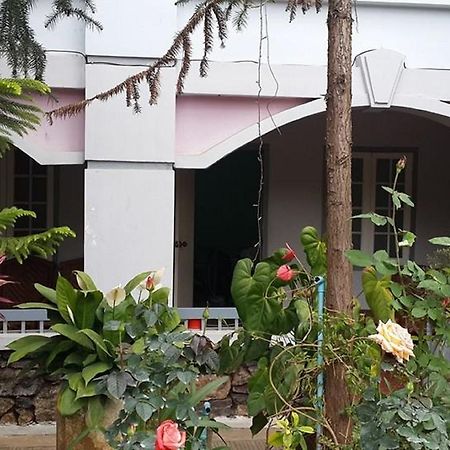 Maymyo Sa Khan Tha Hotel Pyin Oo Lwin Kültér fotó